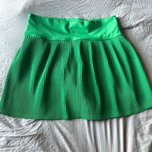 Green Pleated Women's Skirt